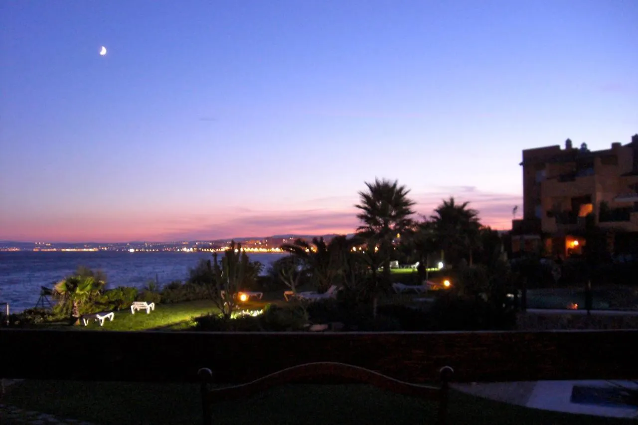 Casa De Dolores Estepona Nyaraló